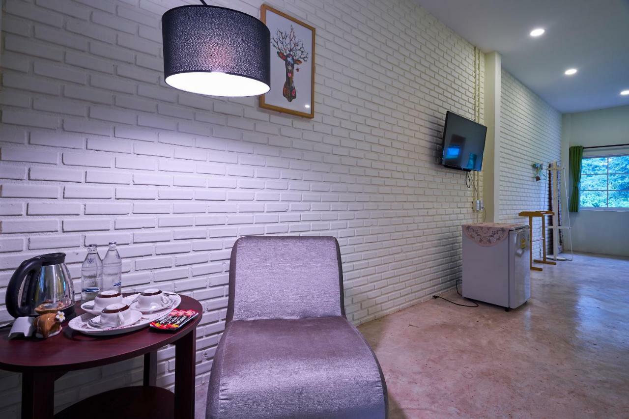 Готель Manyi Boutique House Чіангмай Екстер'єр фото