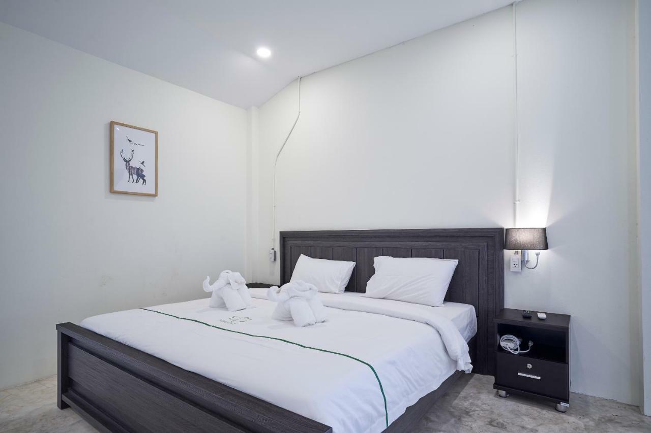 Готель Manyi Boutique House Чіангмай Екстер'єр фото